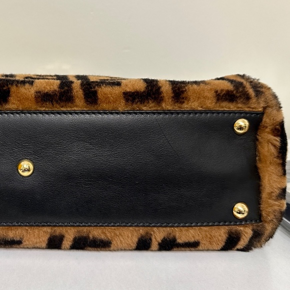 Medium Fendi Zucca Peekaboo - Picture 6 of 11